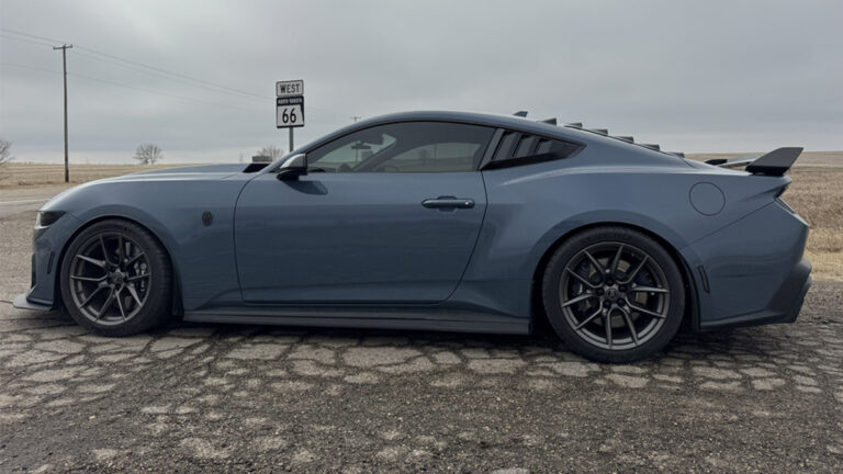 2024 Ford Mustang Dark Horse