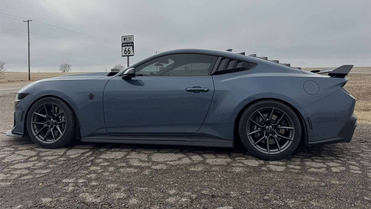 2024 Ford Mustang Dark Horse